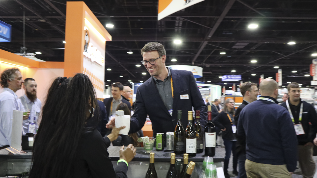 200 million hens celebration